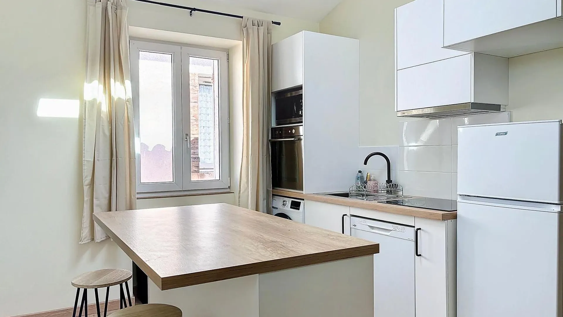 Duplex Vieux Port - Hyper Central & Climatisation - Les Freres De La Loc' Marseille Apartment