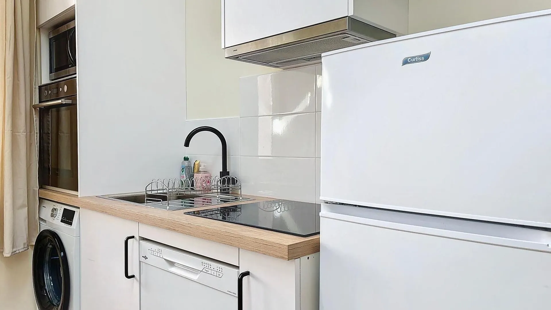 Duplex Vieux Port - Hyper Central & Climatisation - Les Freres De La Loc' Marseille 0*,